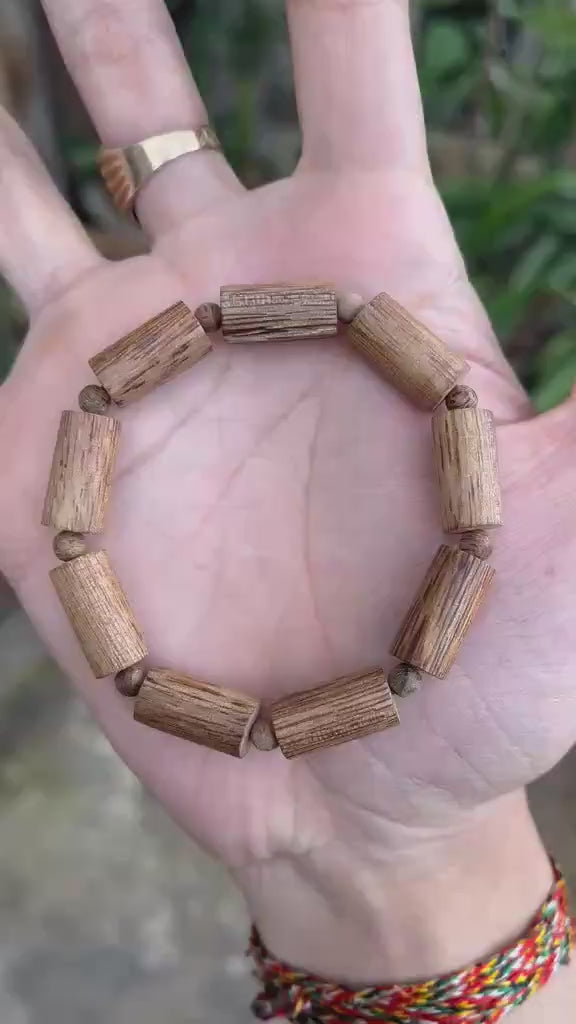 Khanh Hoa Wild Agarwood bracelet 9mm